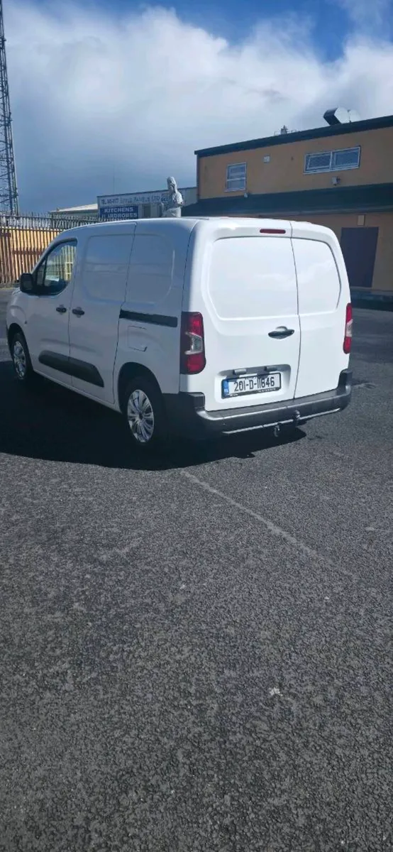 Citreon Berlingo 2020 NO VAT - Image 3