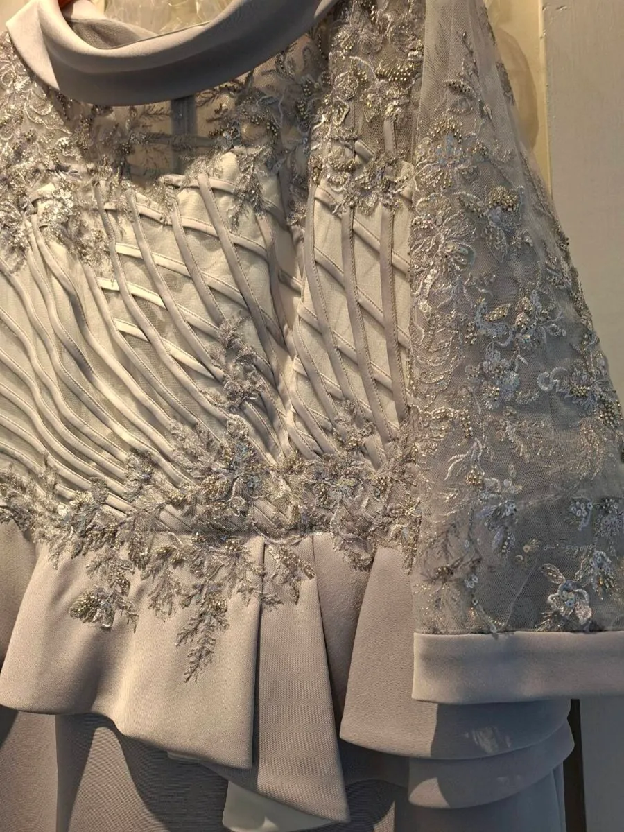 Wedding  outfit - Image 3