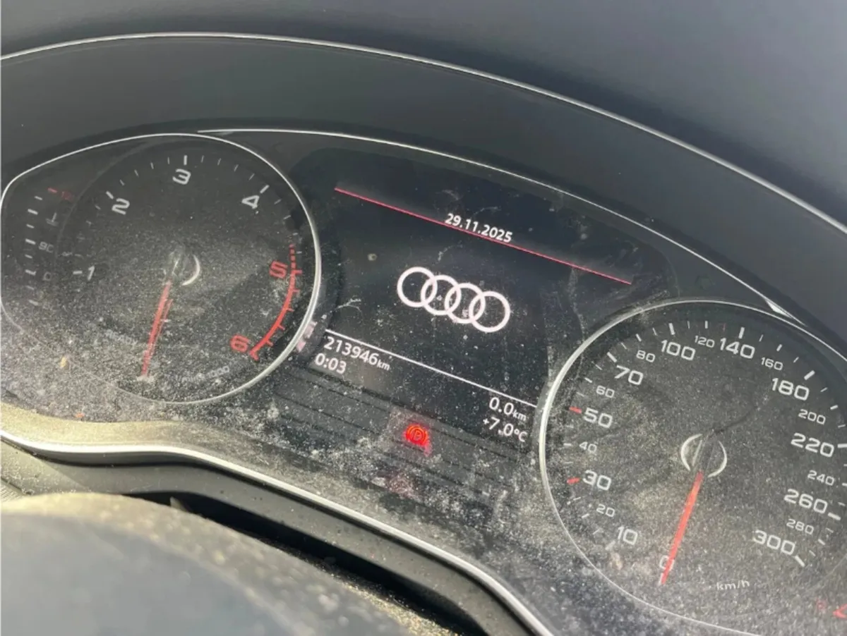2020 Audi A4 2.0 Diesel driving - Image 2