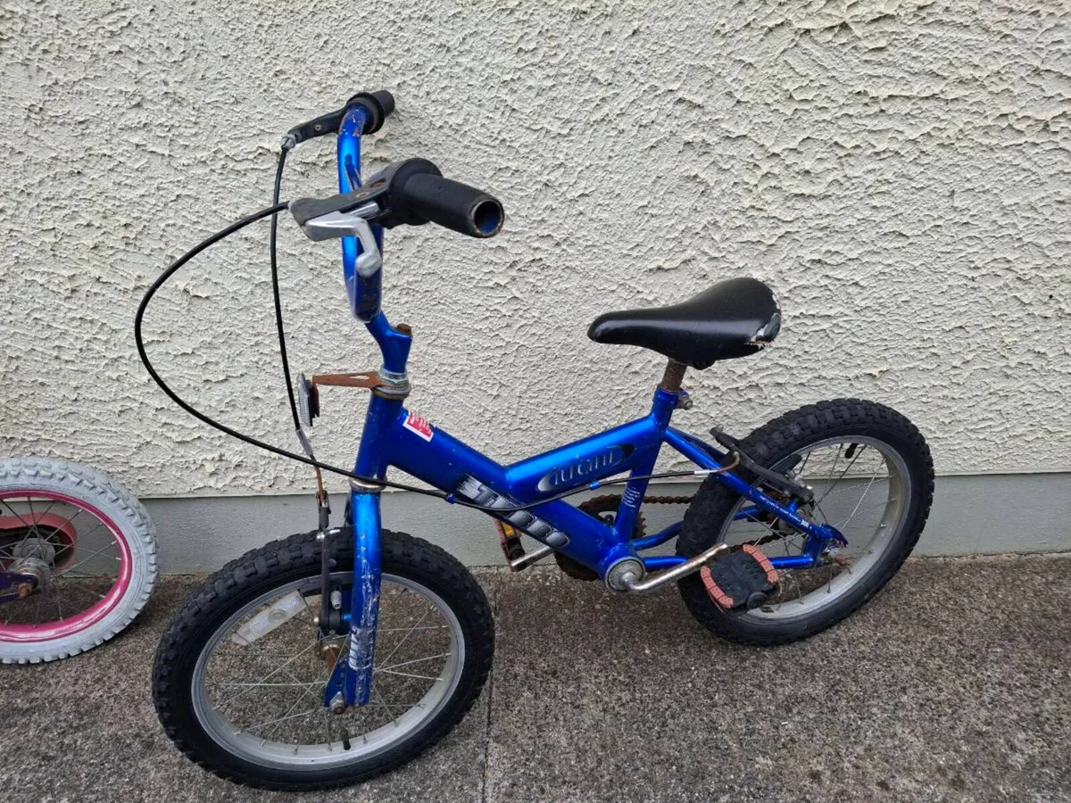 Children's bikes and rolls toys - Image 2