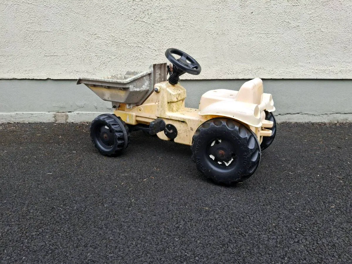 Bike child seat and rolls toys - Image 3