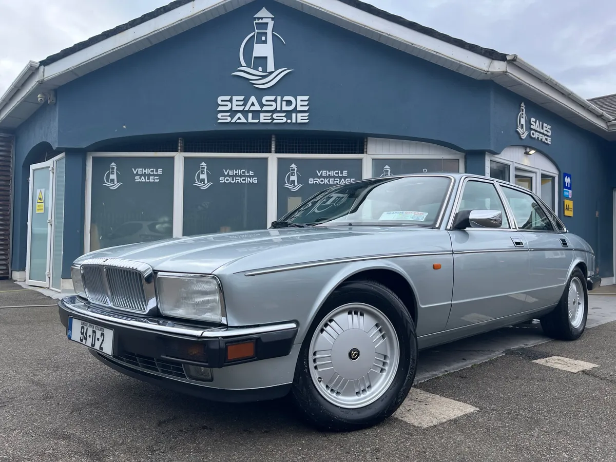 94 Daimler Double Six - Image 1