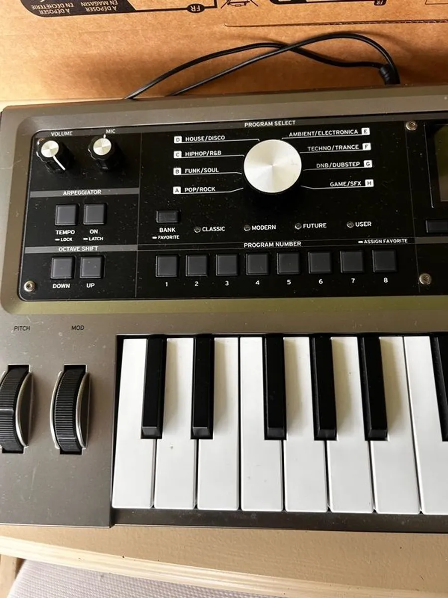 Korg MicroKorg 2 Synthesizer/Vocoder - Image 3