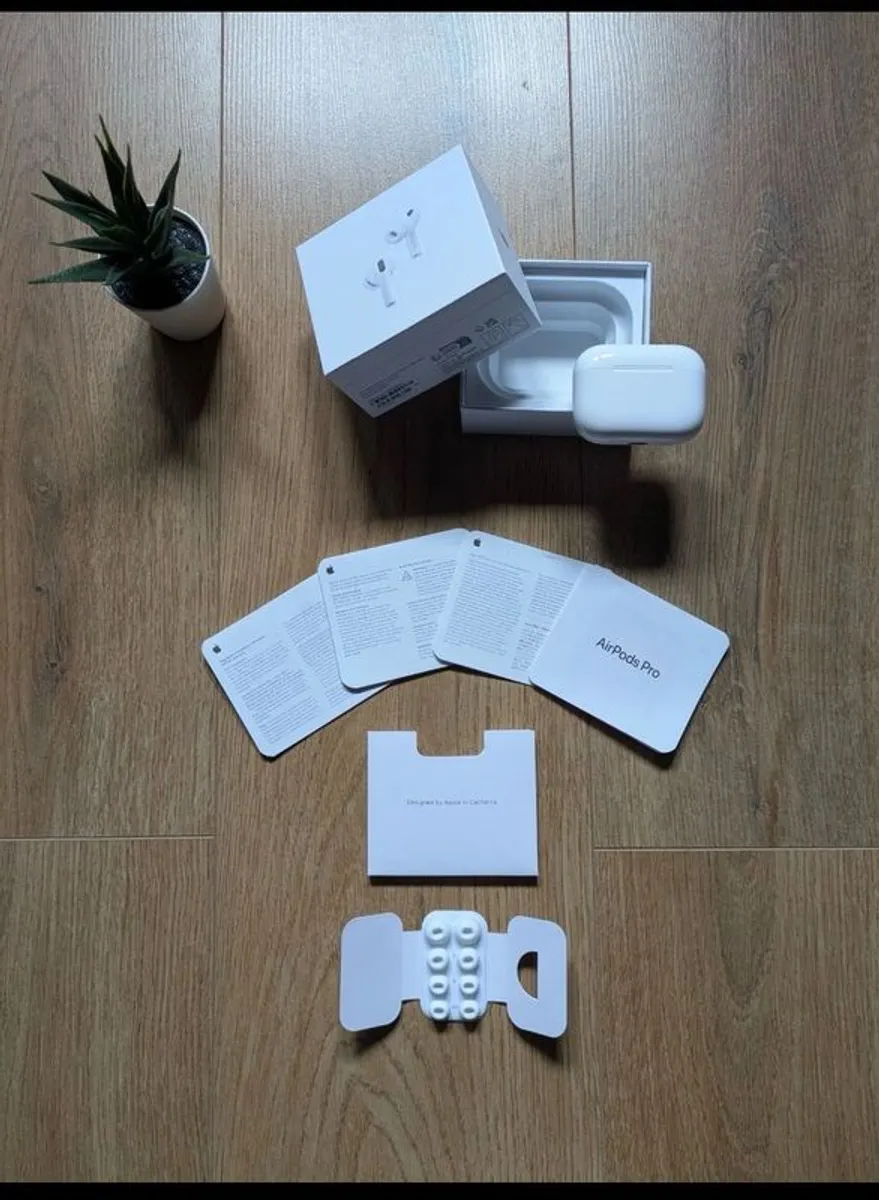 airpods - Image 1