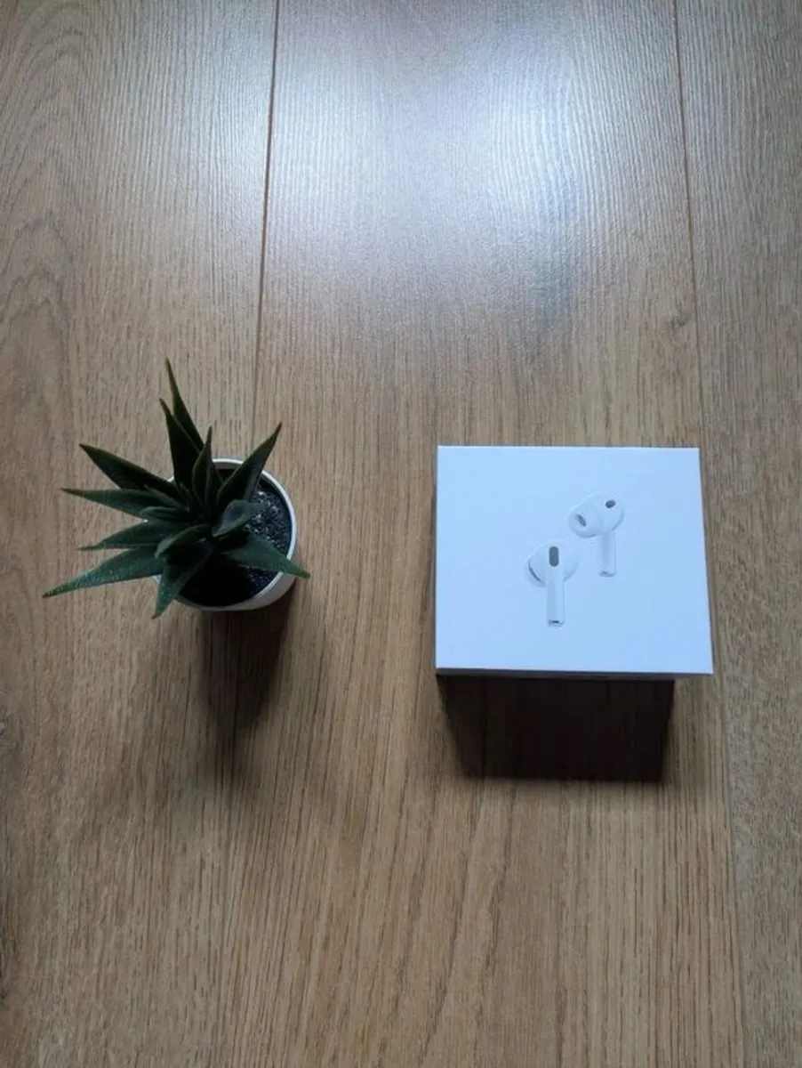 airpods - Image 2