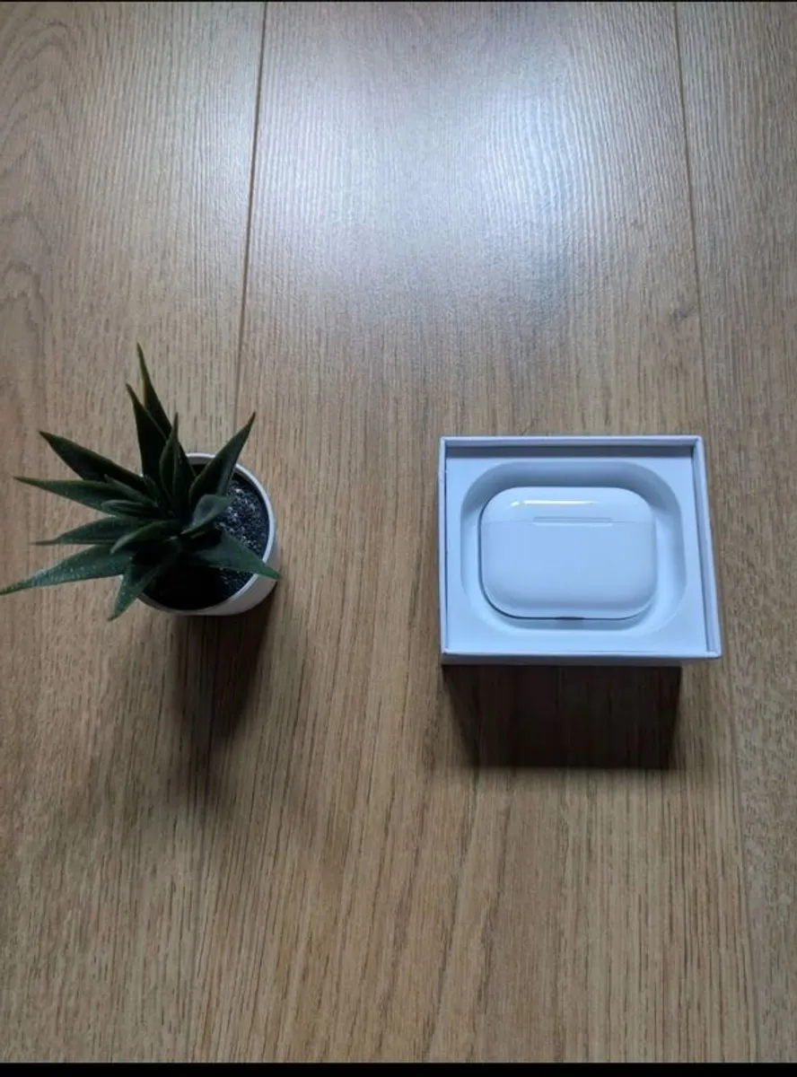airpods - Image 3