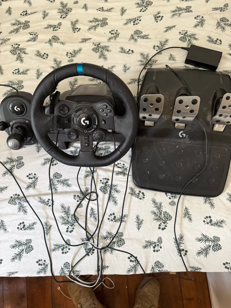Logitech g923 - Image 1