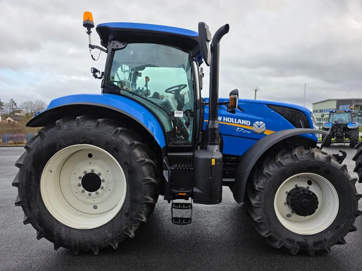 New Holland T7.270 Power Command Tractor - Image 3