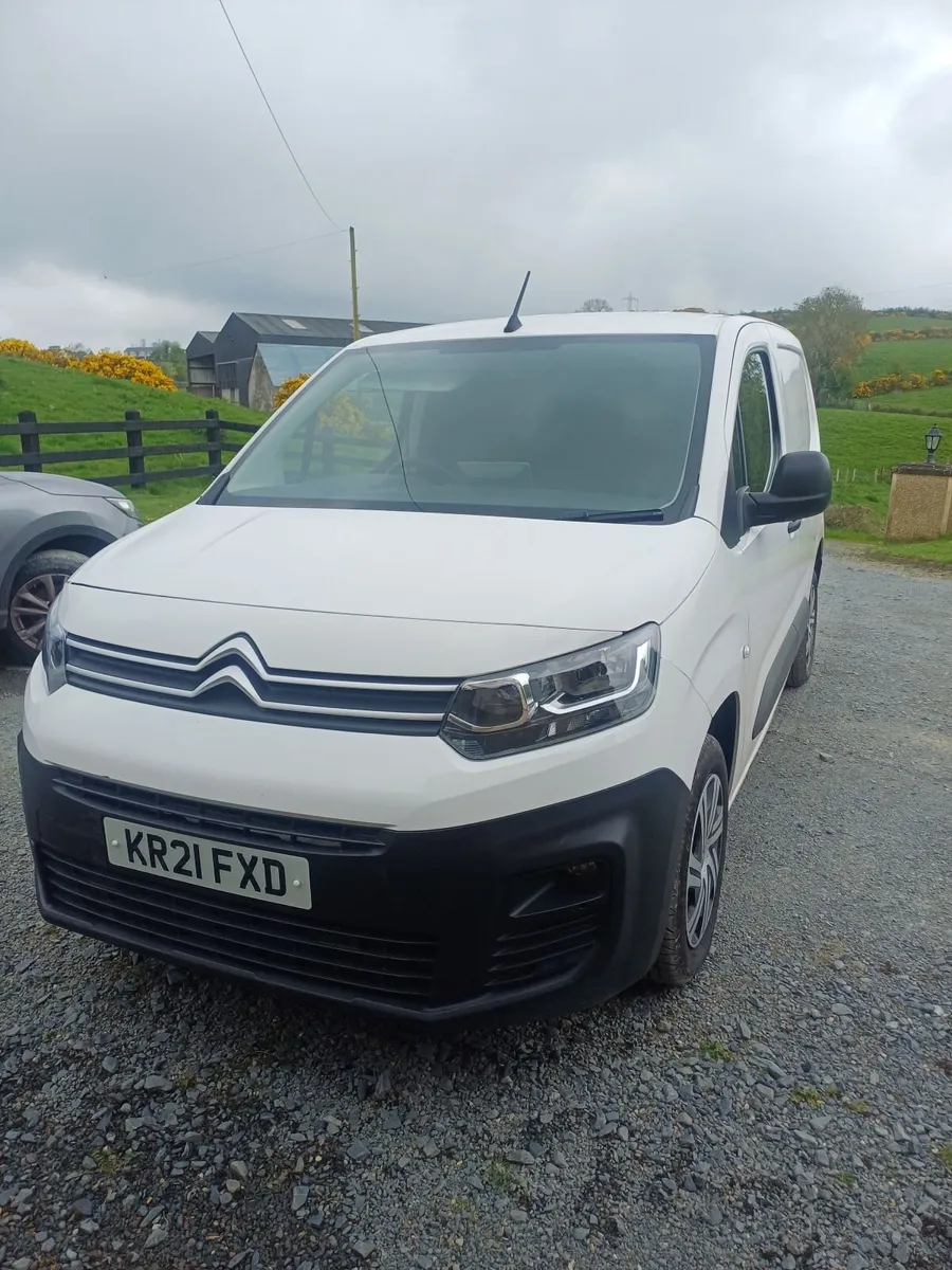 2021 Citroen Berlingo Enterprise 100 bhp - Image 4