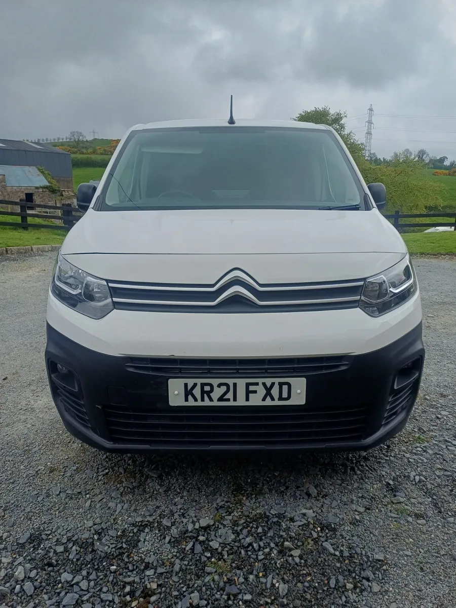 2021 Citroen Berlingo Enterprise 100 bhp - Image 2