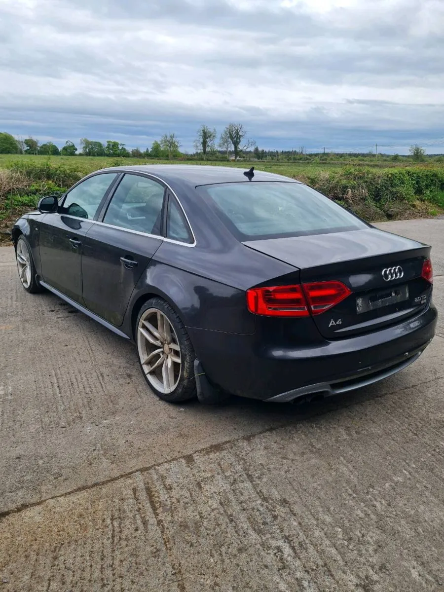 Audi A4 S line - Image 1