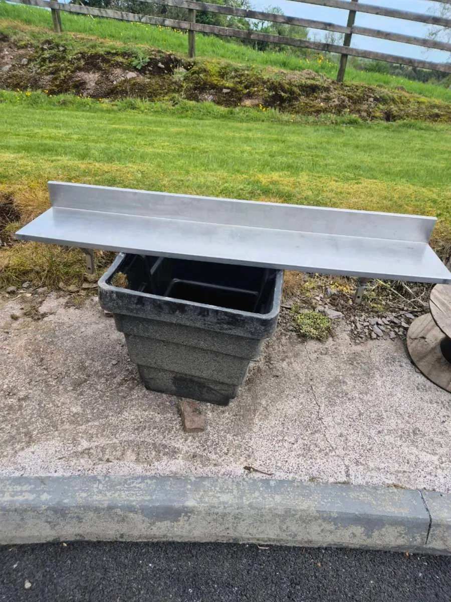 Stainless steel shelves - Image 2