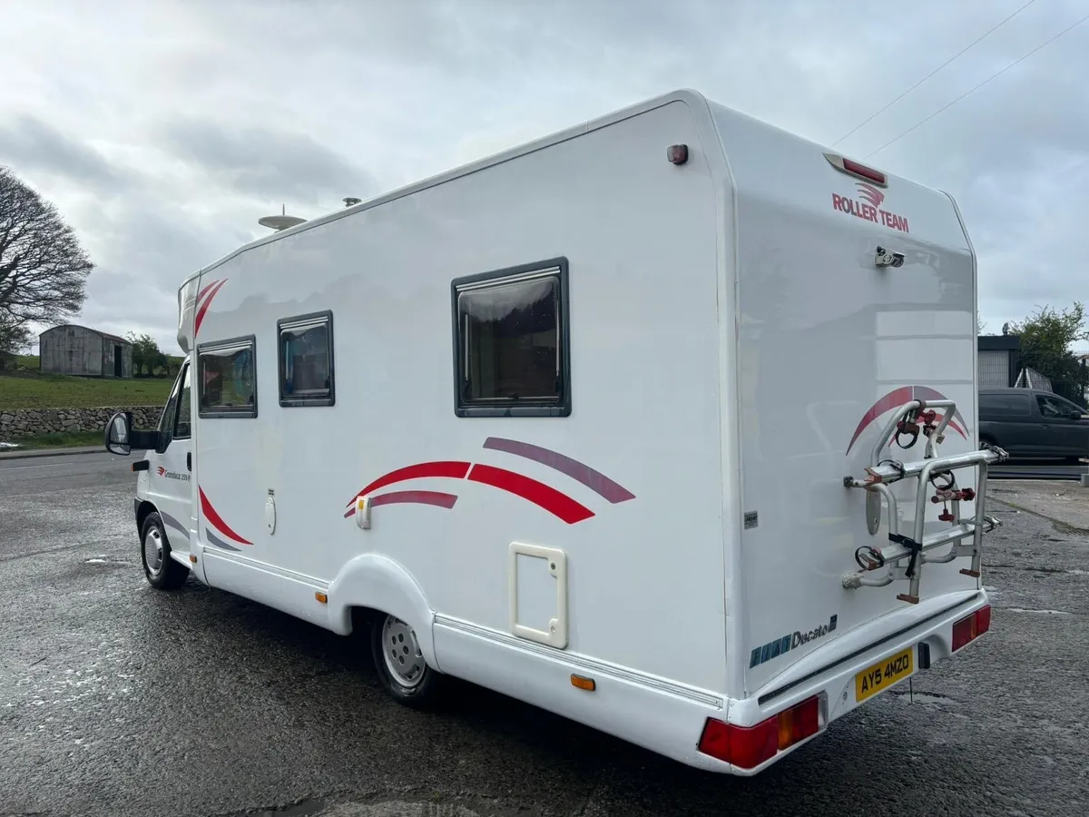 Fiat Ducato 2.8 ROLLER TEAM 4 Berth Fixed bed 2005 - Image 2