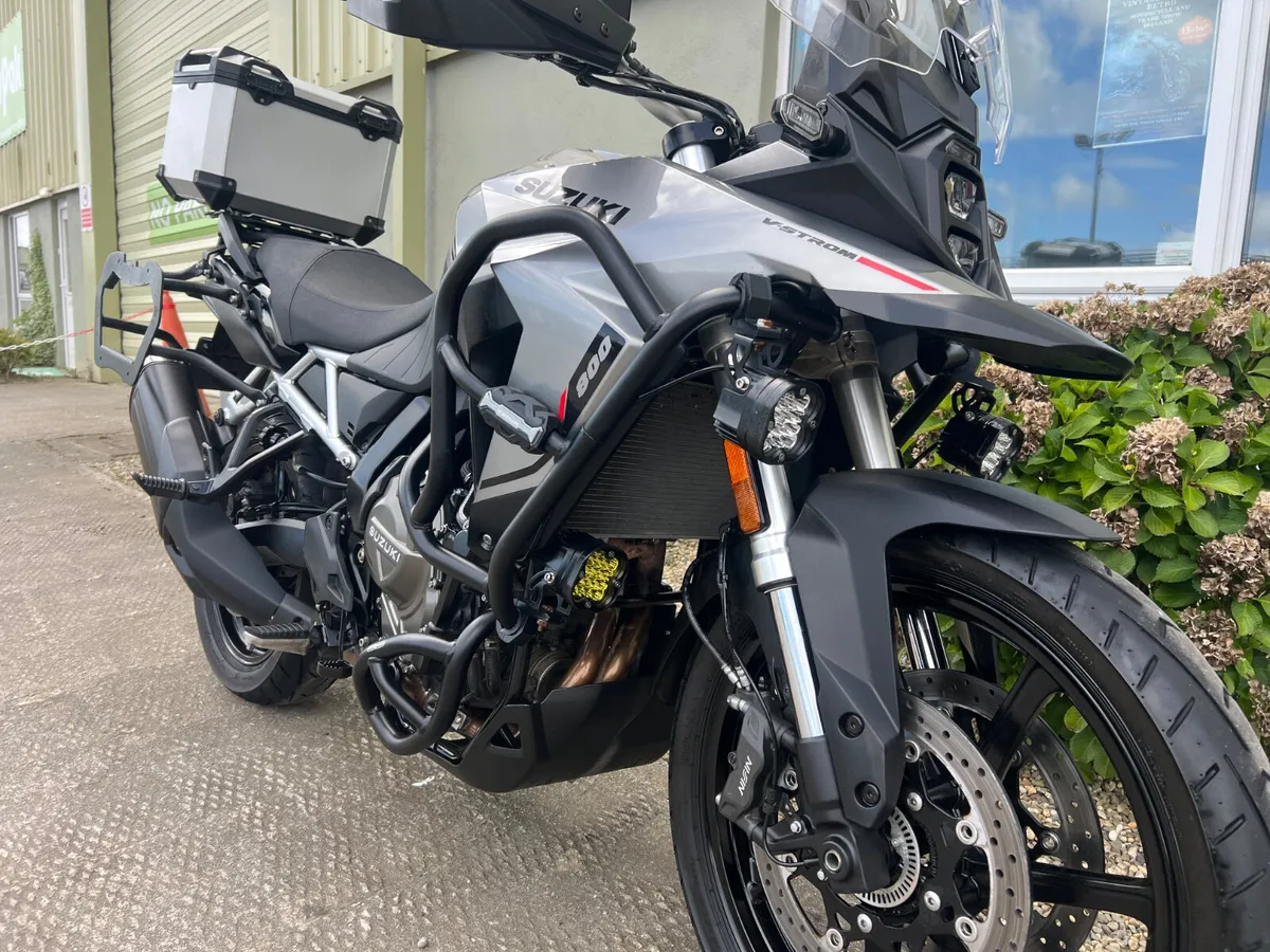 Suzuki V-Strom 800 RE - Image 3