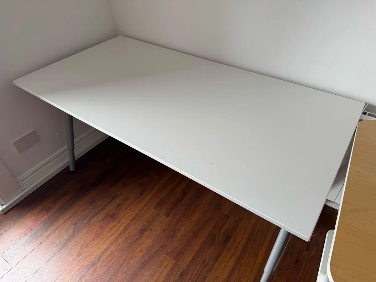 Free Office Desks - Image 2
