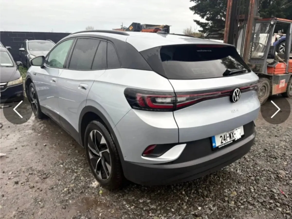 2024 Vw ID 4 Pro Model only 48 kms - Image 2