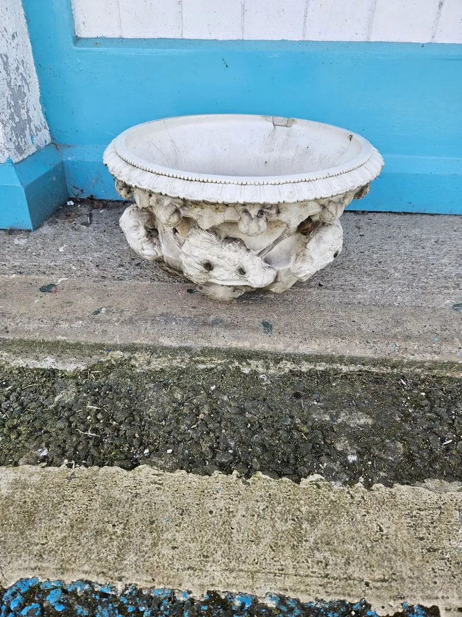 Vintage Classial Plant Pot - Image 4