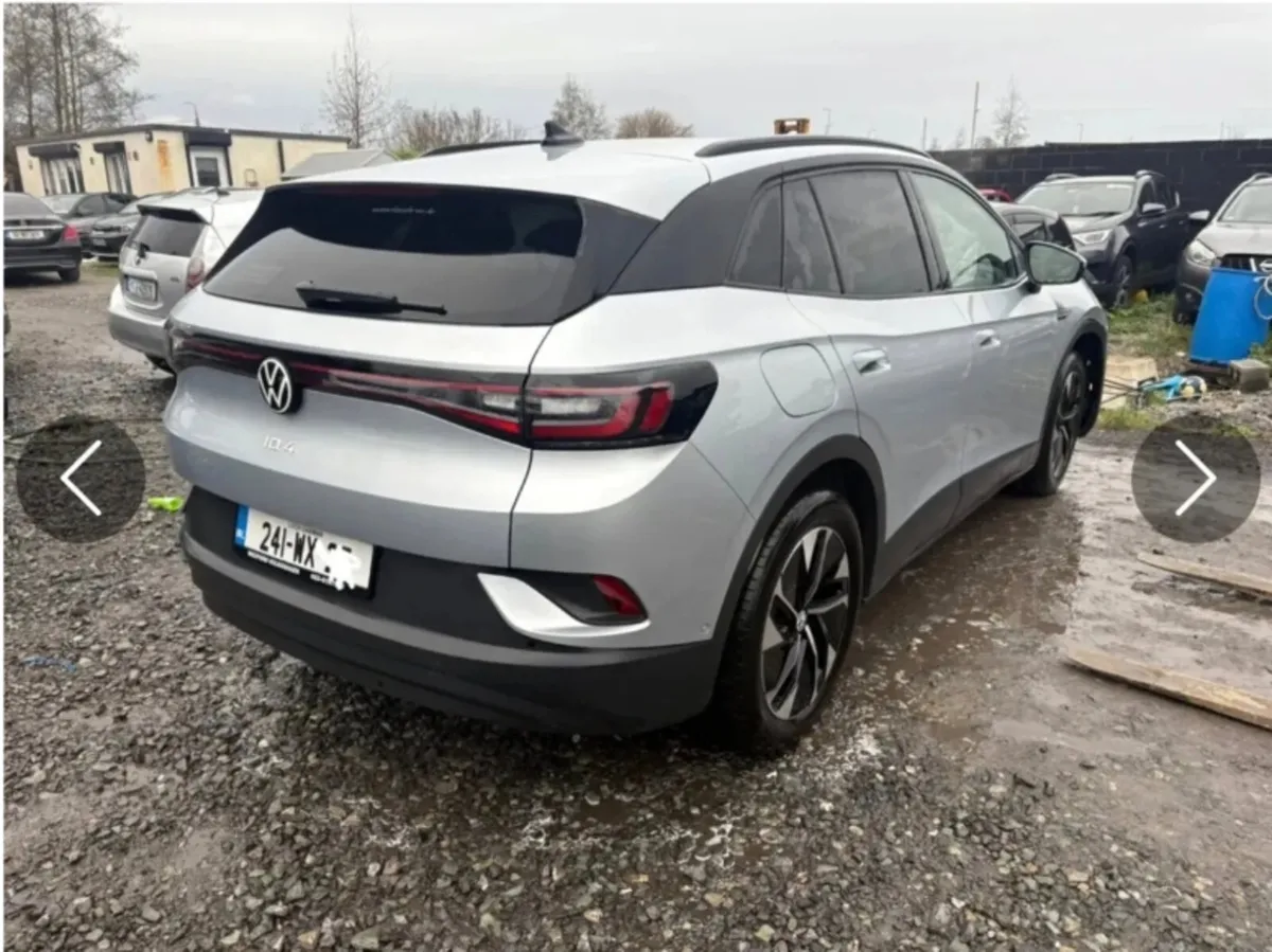 2024 Vw ID 4 Pro Model only 48 kms - Image 3