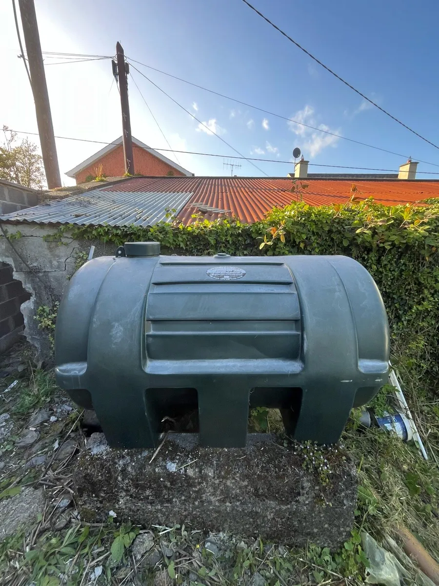 Oil tank - Image 2