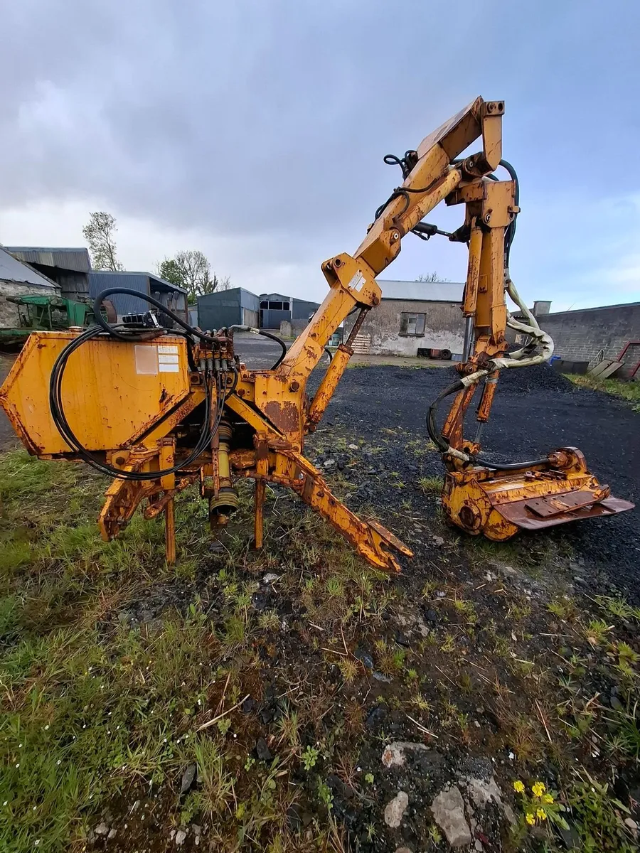 Bomford hedge cutter - Image 3
