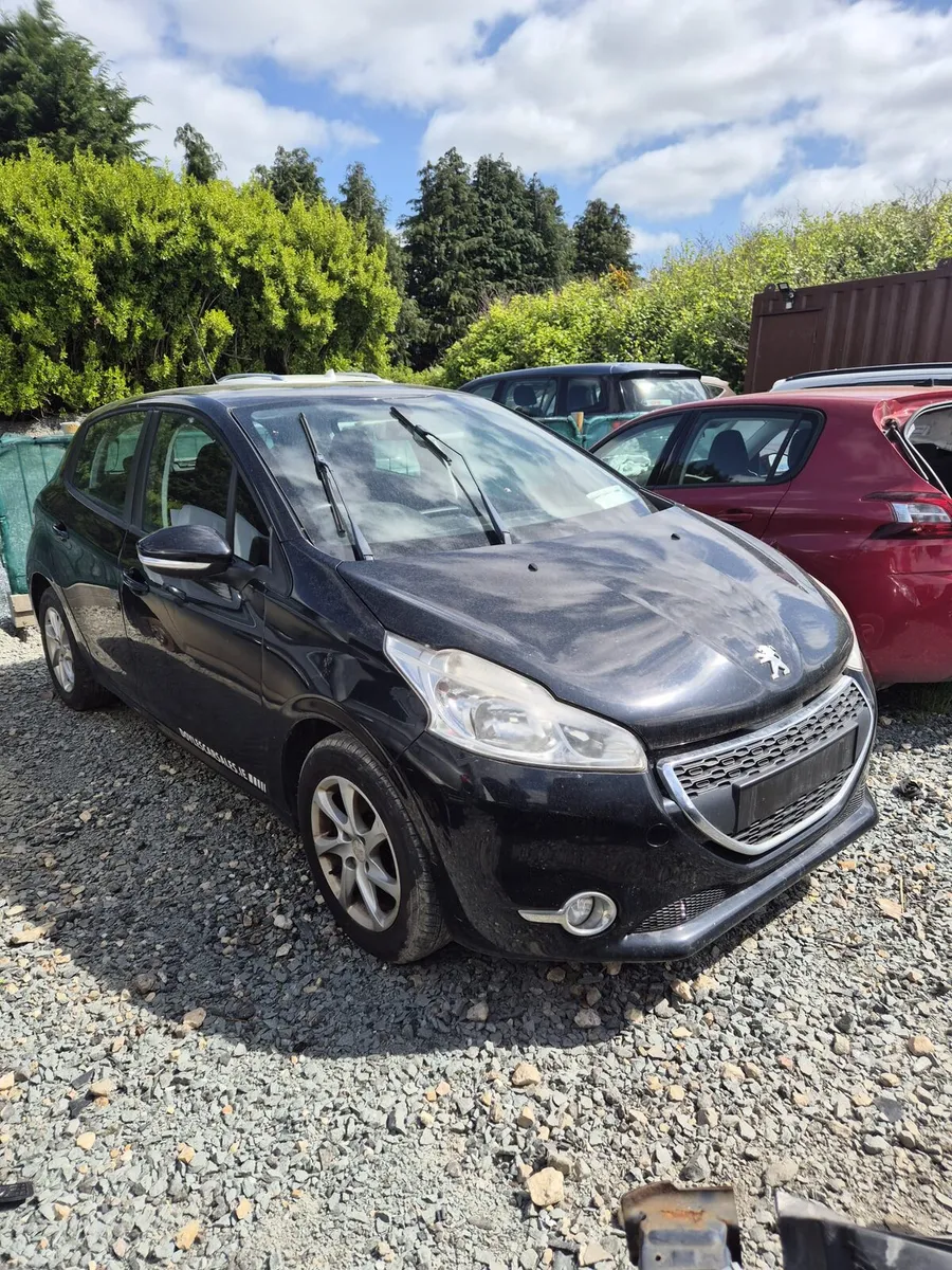 Peugeot 208 - Breaking only - Image 4
