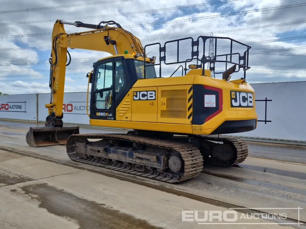 2022 JCB 220X LC - Image 3