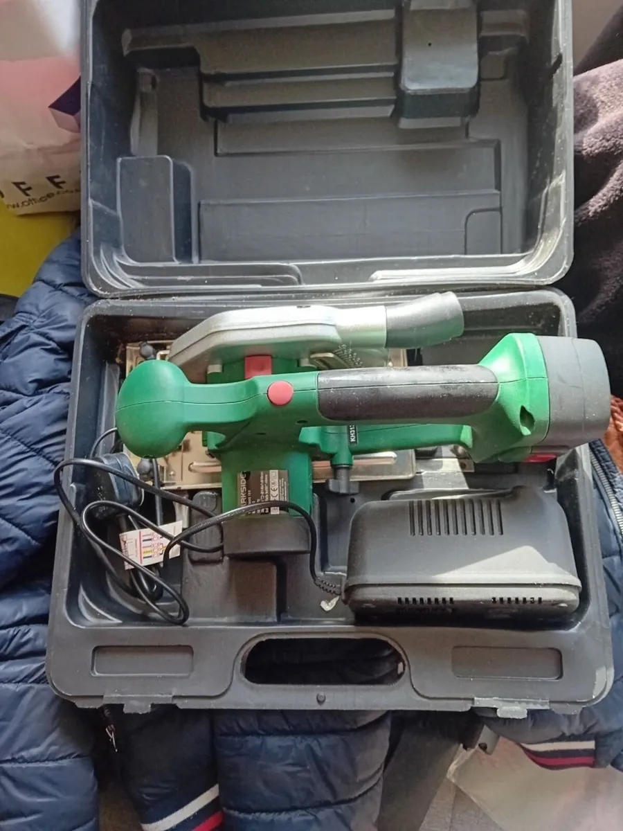 Parkside 18V Chordless Circular Saw1700mAH - Image 2