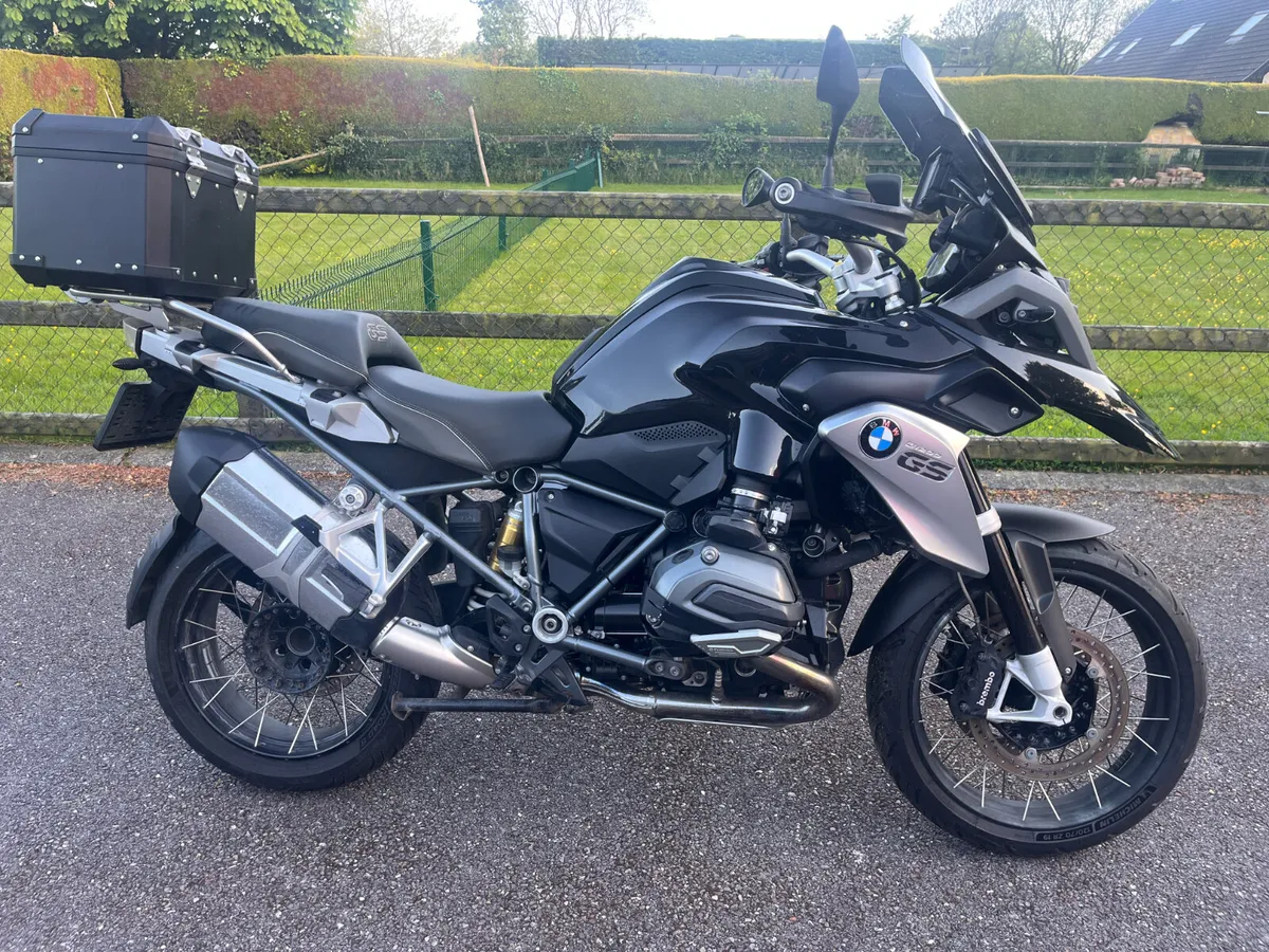 2016 BMW R 1200 GS Triple Black - Image 1