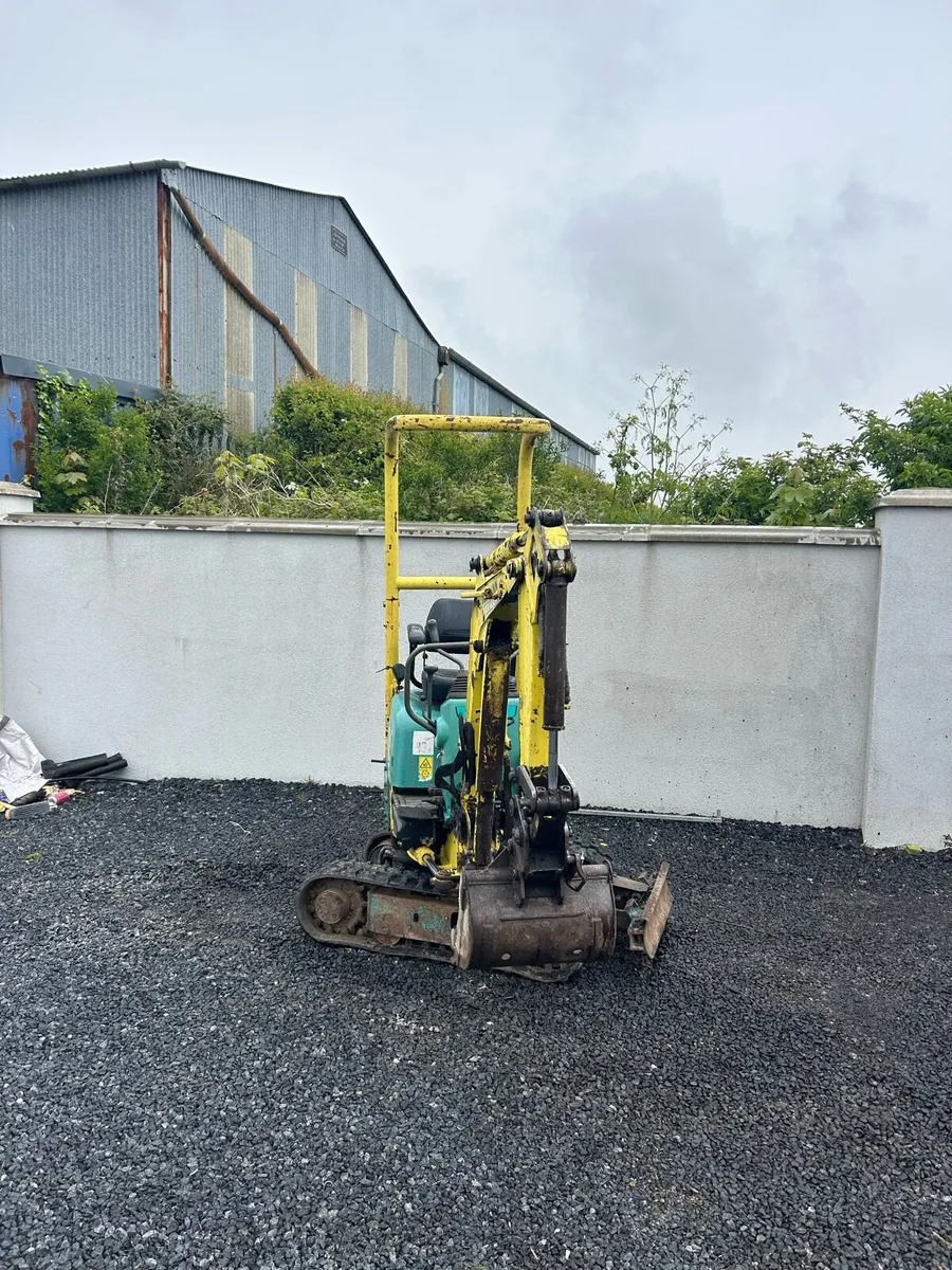 yanmar Micro Digger - Image 3