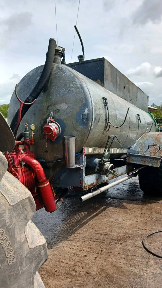 1600 slurry tanker - Image 1