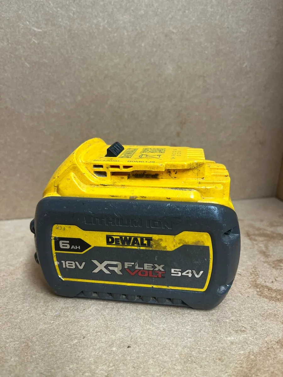 Dewalt 6ah battery 54v - Image 1