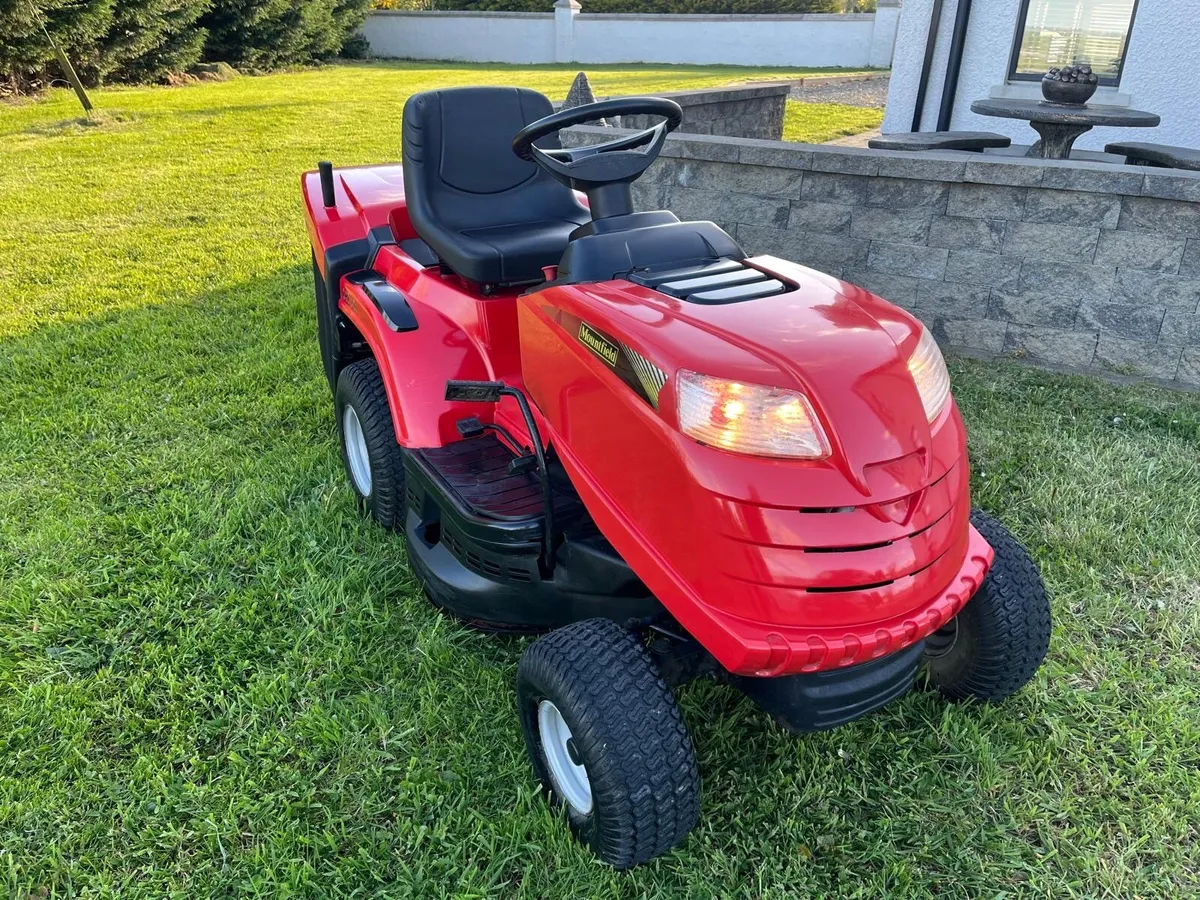 Mountfield 16hp 38inch cut ride on lawnmower - Image 3