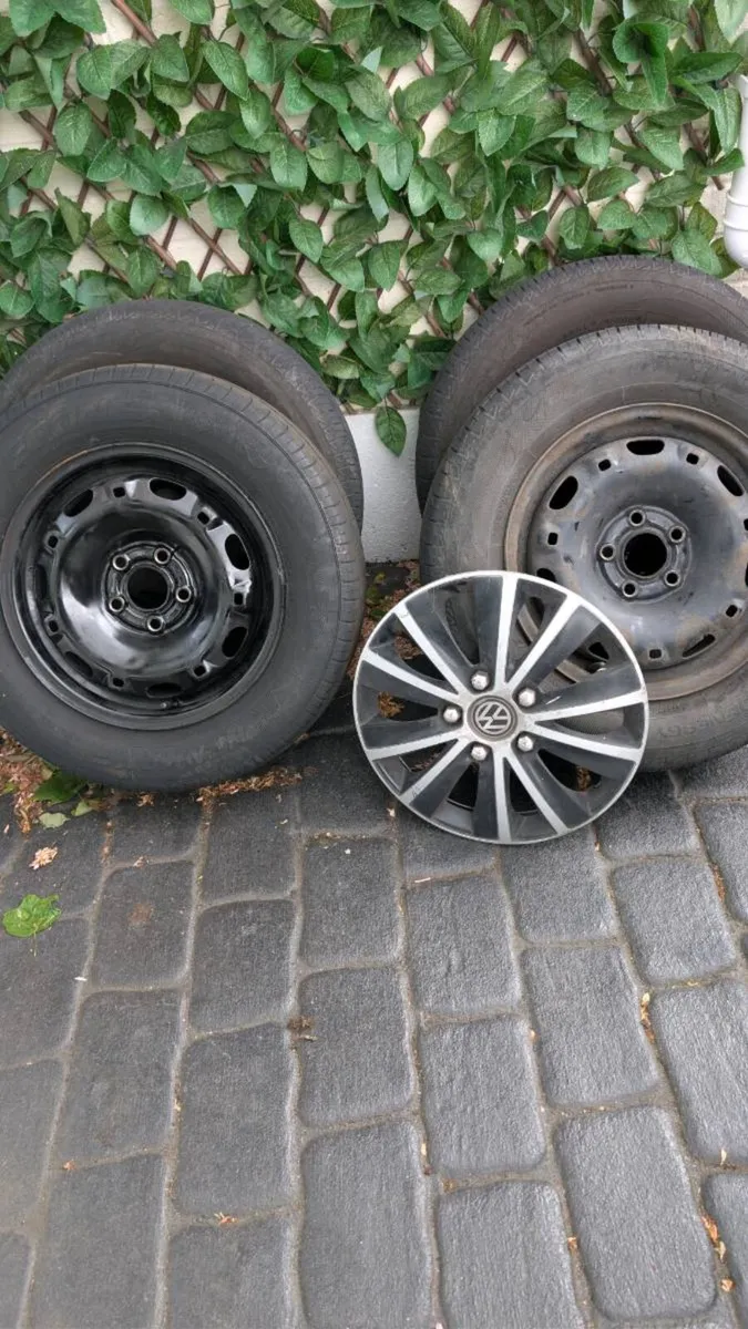 VW Polo wheels x 4 - Image 1
