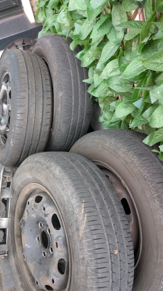 VW Polo wheels x 4 - Image 2