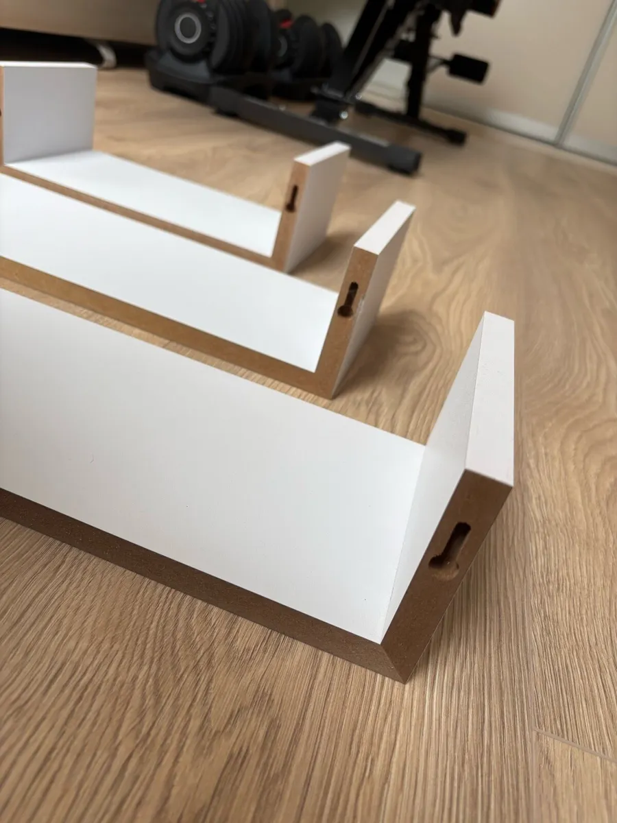 Set of 3 shelves - Image 2