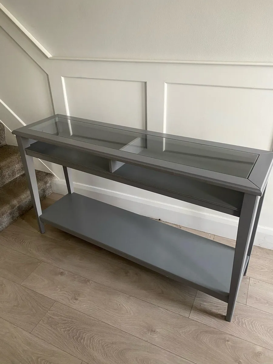 Grey console table - Image 1