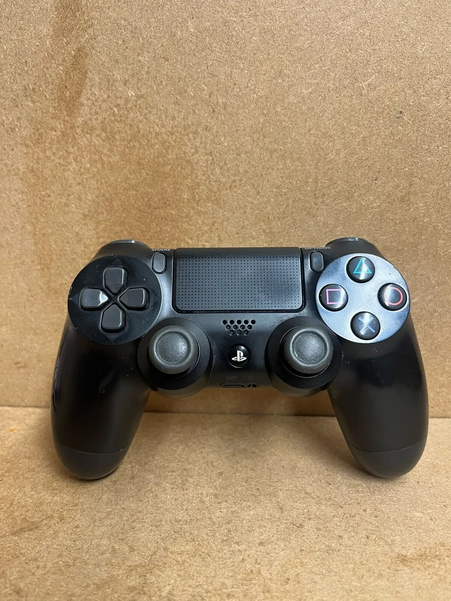 Sony PS4 controller - Image 1