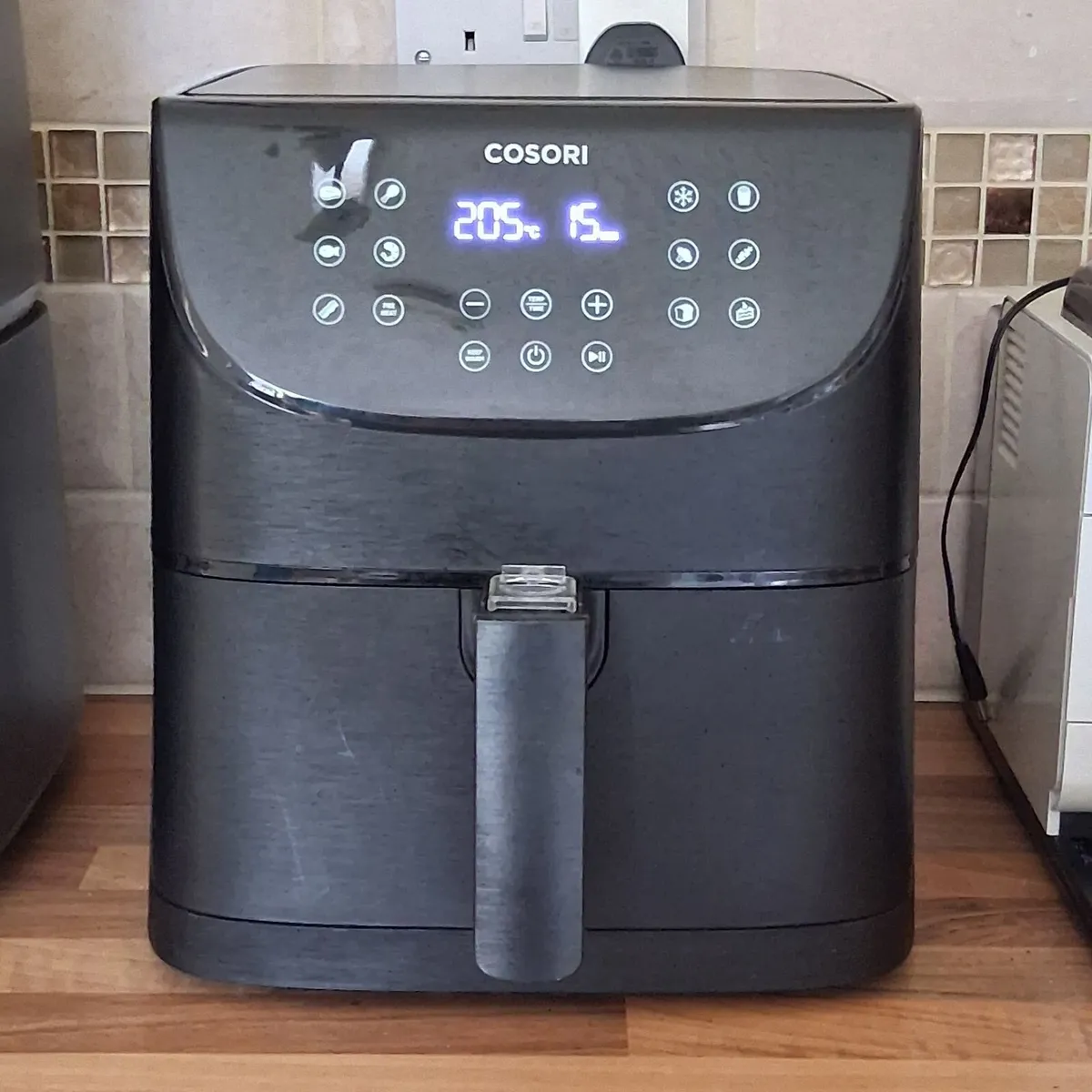 Cosori Air Fryer - Image 1