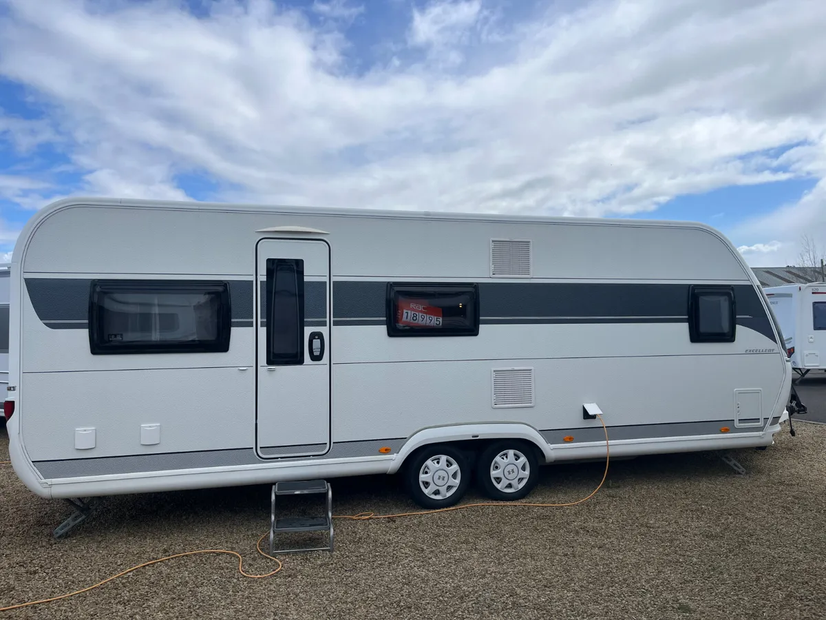 2022 HOBBY 650 UMFE 5/6 BERTH LIC TOURING CARAVAN - Image 2