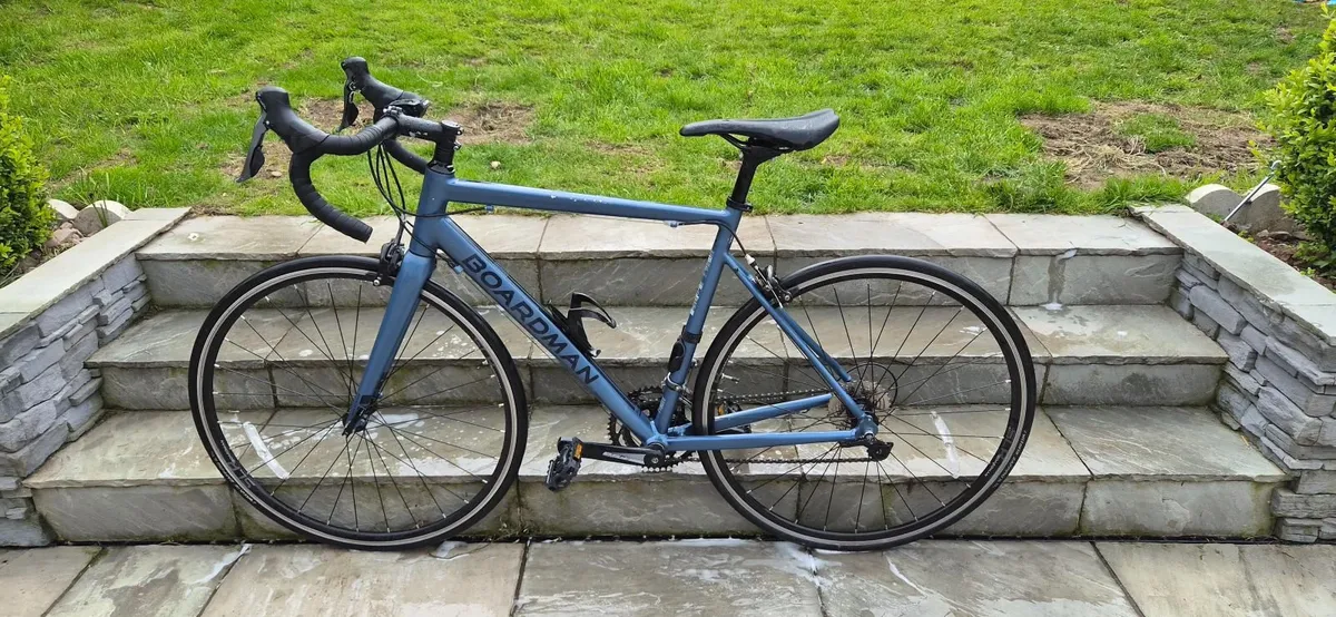 Boardman SLR 8.6 Mens Road Bike M - Image 1
