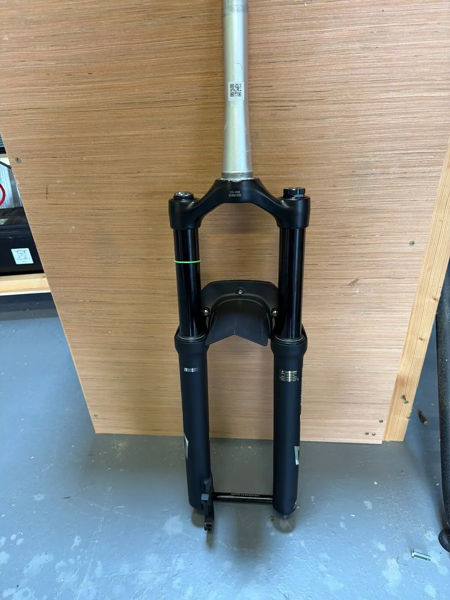 MTB Fork DVO Diamond E3 29 160mm - Image 2