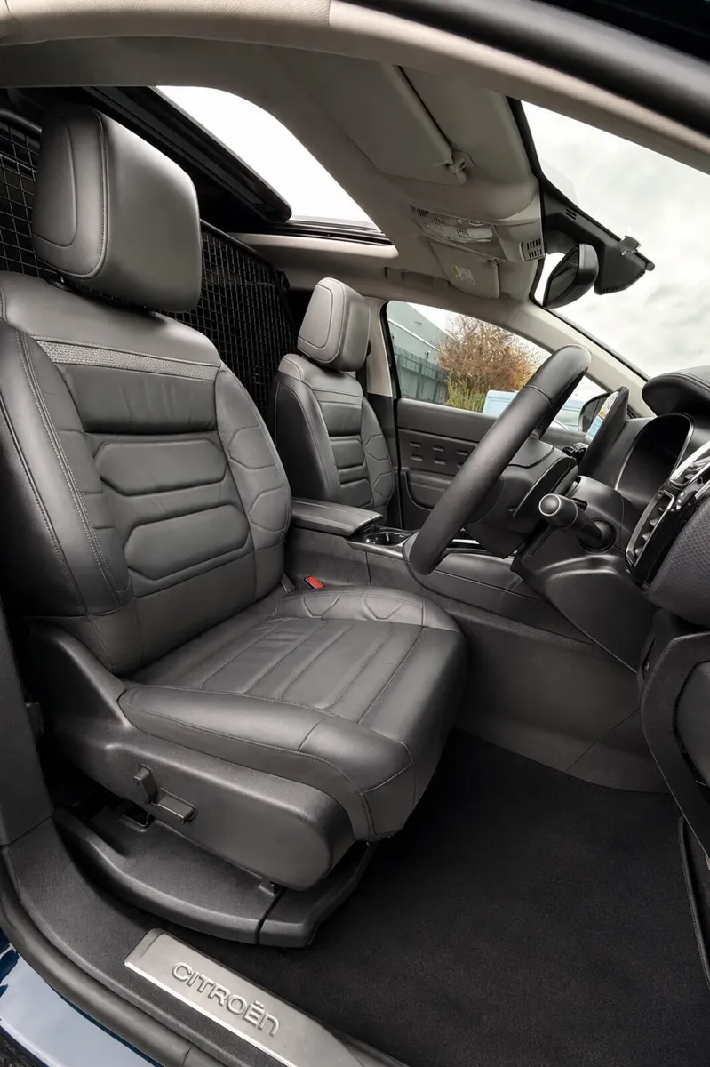 2023 Citroen C5 Aircross Automatic C-Series - Image 3