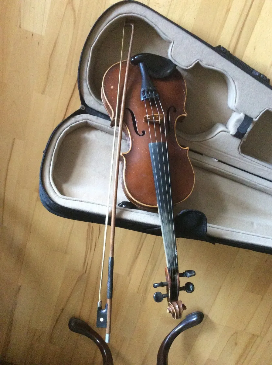 Violin for sale - Image 1