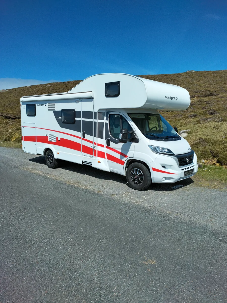 FIAT Camper 2023  Alcove Sunlight  6 seats - Image 3
