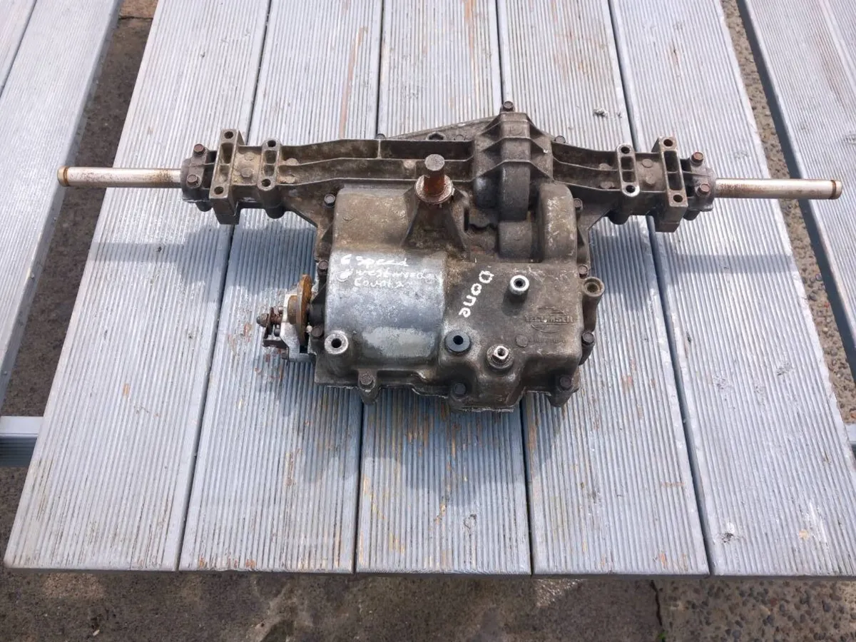 Countax/Westwood manual transmission - Image 1