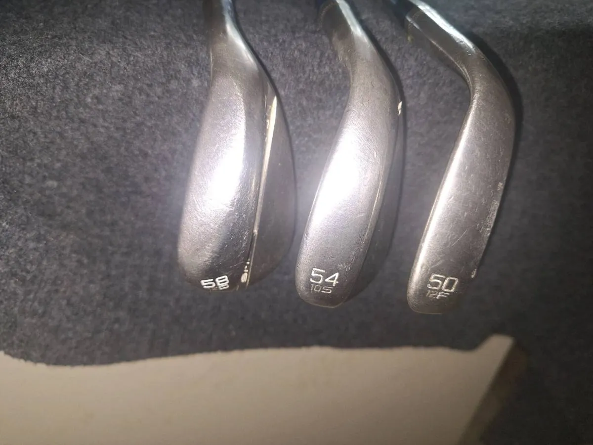 Titliest wedges 58° 54° 50° sm8 vokey design - Image 2
