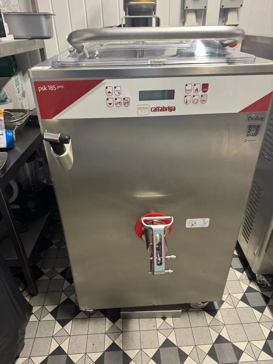 Ice cream manufacturing equipment - Image 1