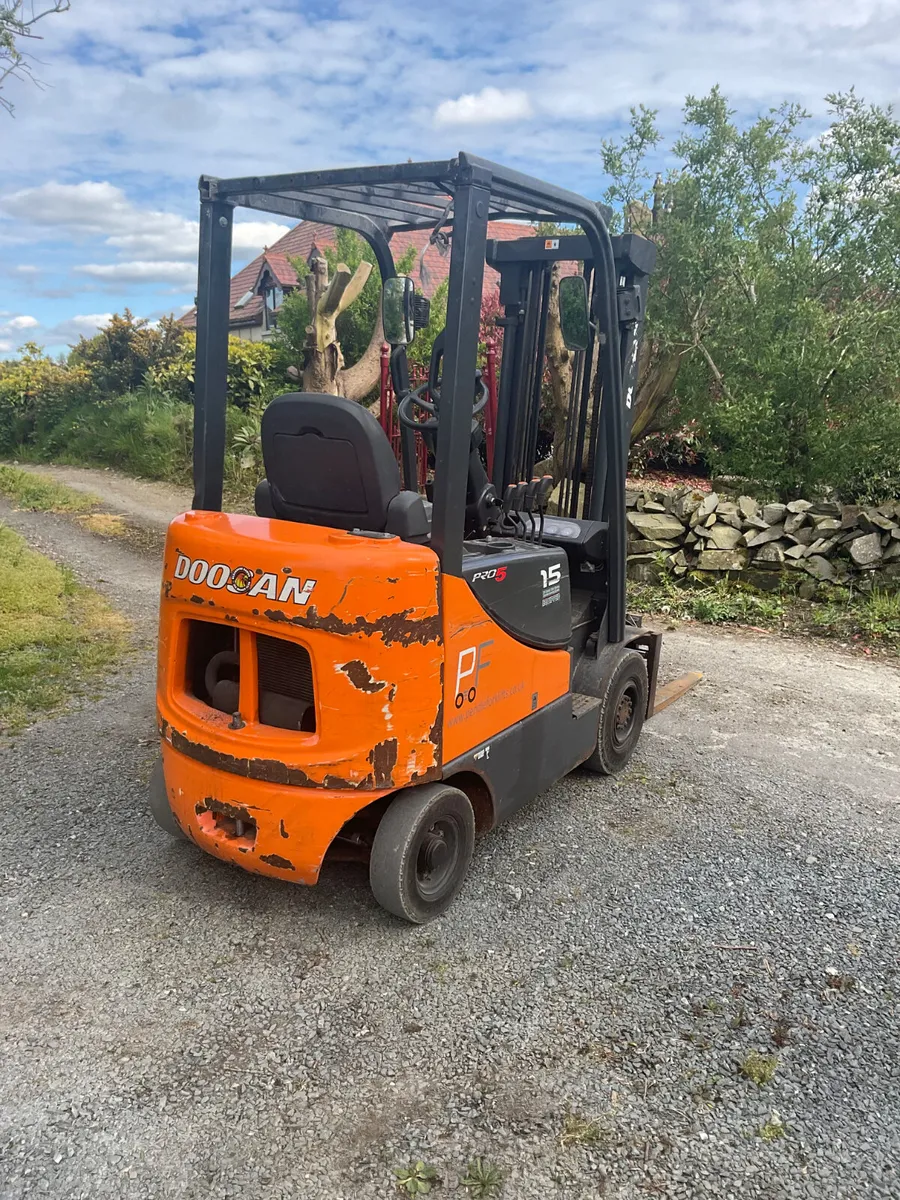 FORKLIFT - Image 3