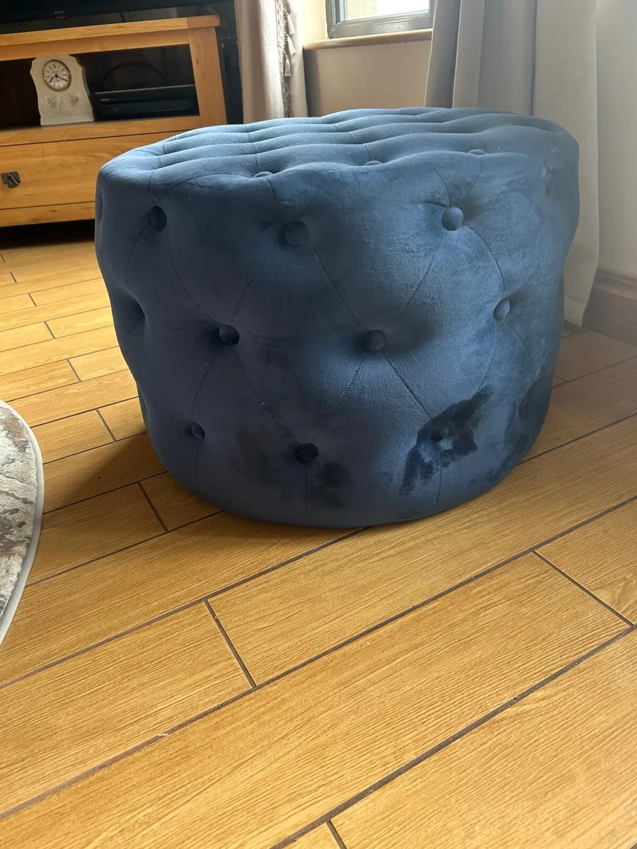 Blue buttoned pouffe / footstool - Image 2