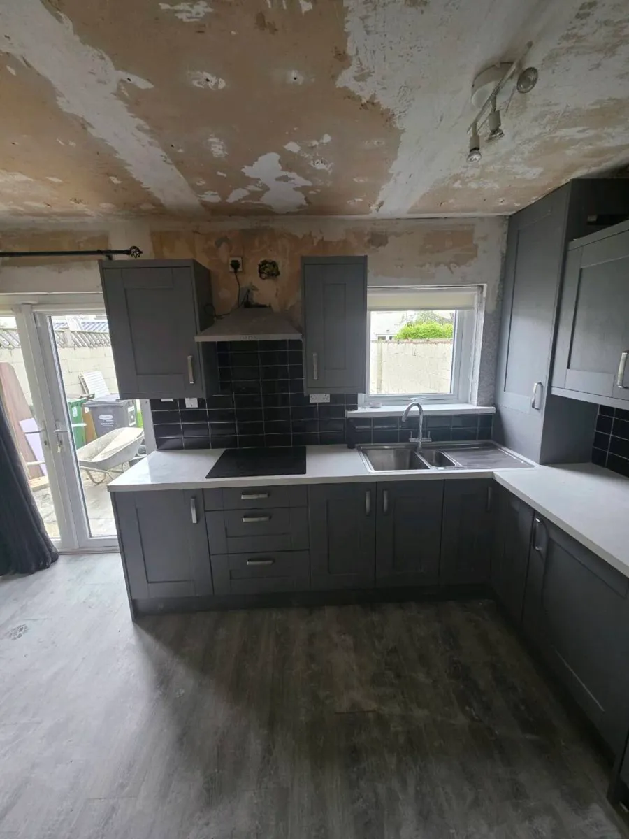 Kitchen (L shape) - Image 3